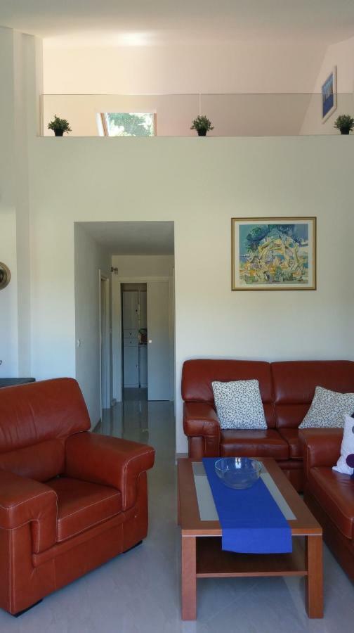 Tramuntana Holiday Home Porozina エクステリア 写真