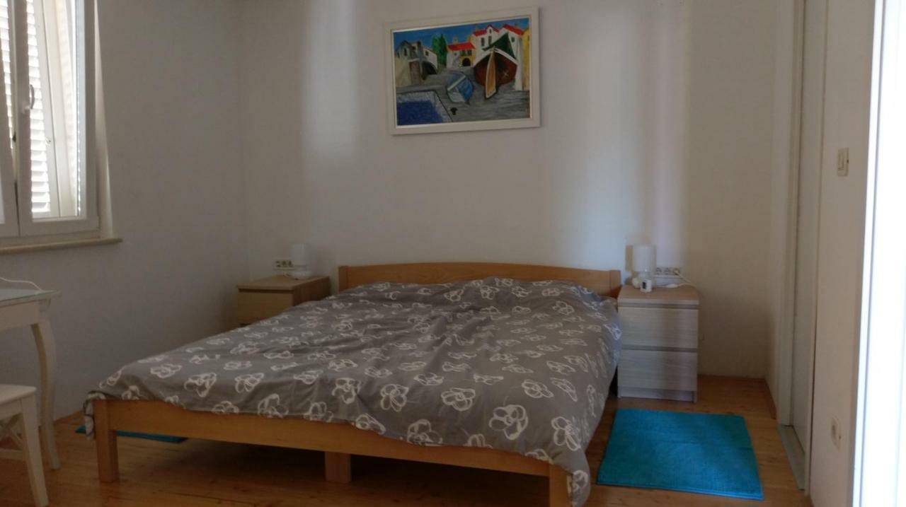 Tramuntana Holiday Home Porozina エクステリア 写真